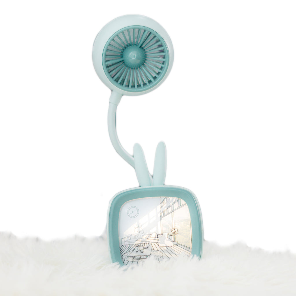 Ventilador de Escritorio con Diseño TV Retro – USB Recargable, con Base Decorativa de Conejito