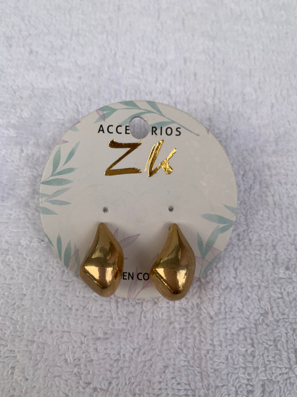 Arete en Rodio| Figuras Geométricas