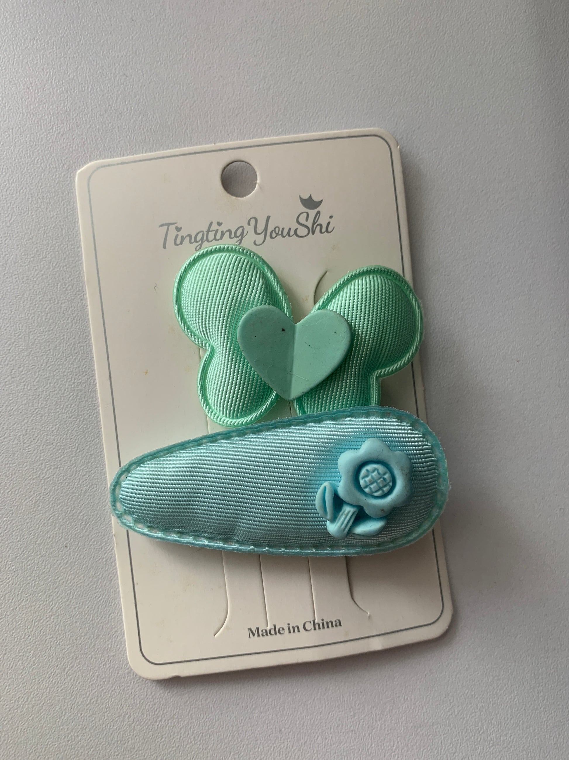 Set de Pasadores para el Cabello con Moño y Flor – Disponible en 4 Colores