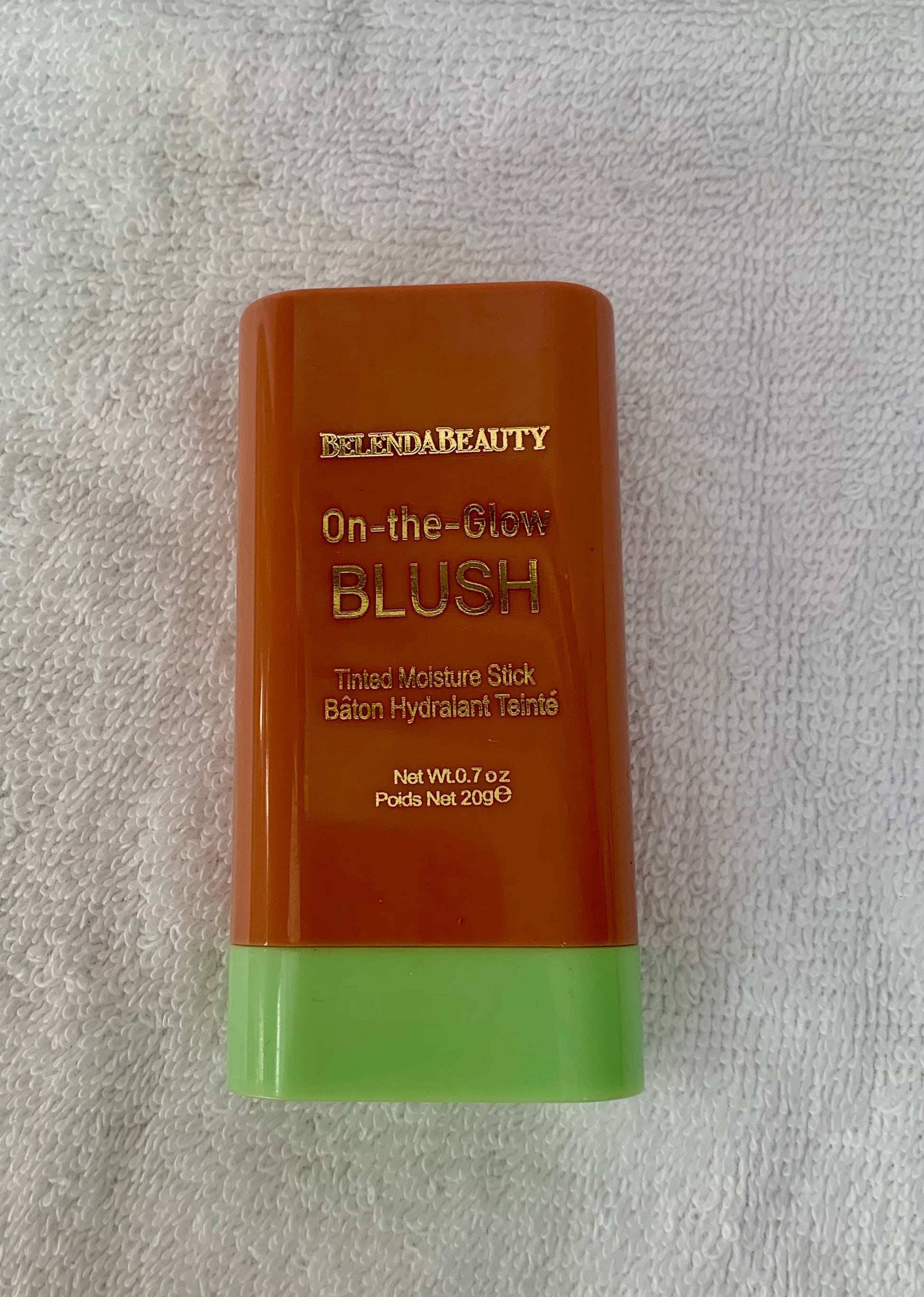 Rubor en Barra Hidratante On-the-Glow – Maquillaje Cremoso Disponible en Varios Tonos