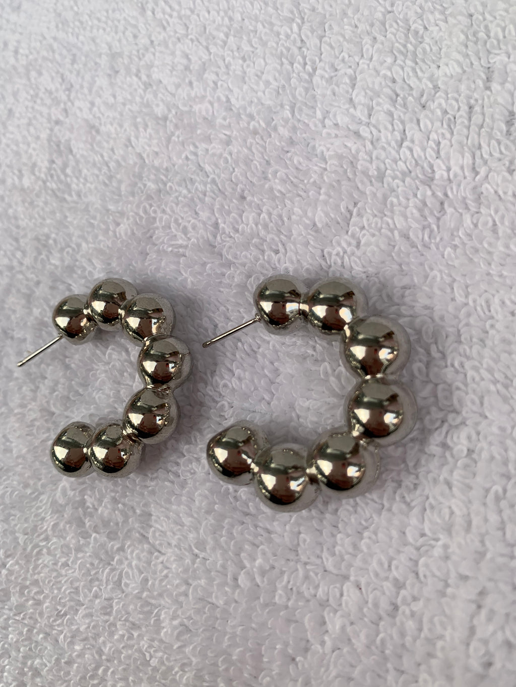 Arete en Rodio| Figuras Geométricas