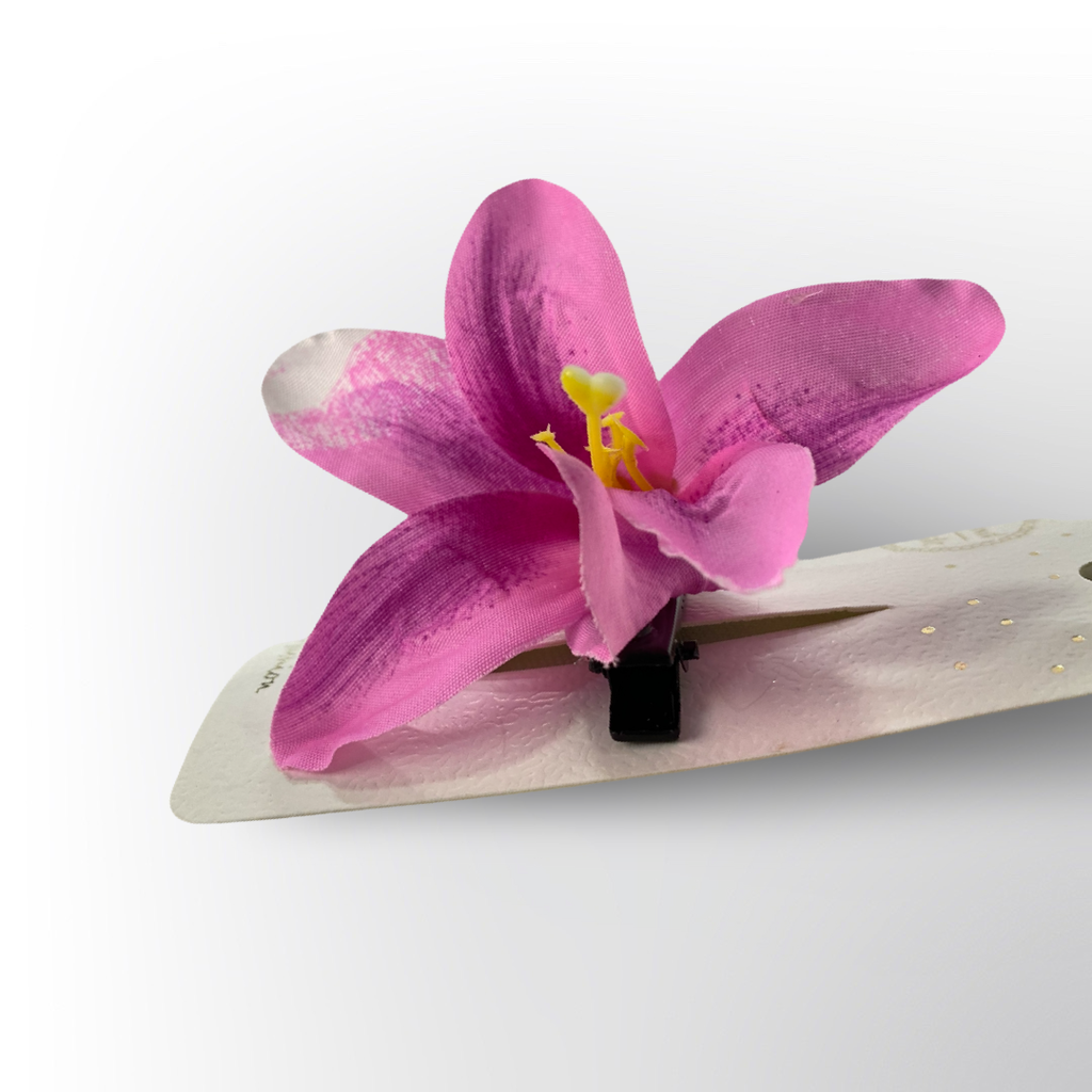 Pinza para Cabello Flor de Lirio Artificial (Surtido de Colores)