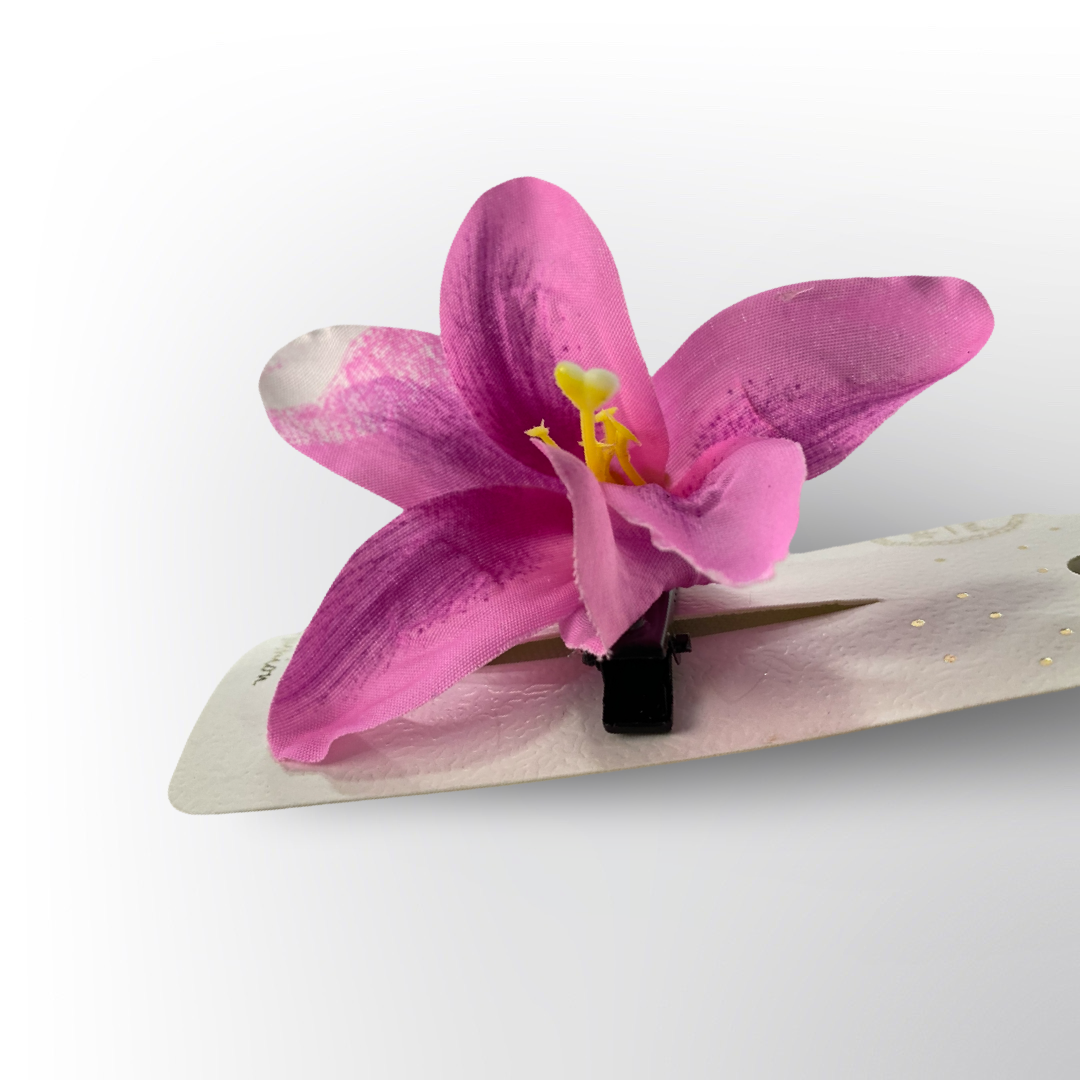 Pinza para Cabello Flor de Lirio Artificial (Surtido de Colores)