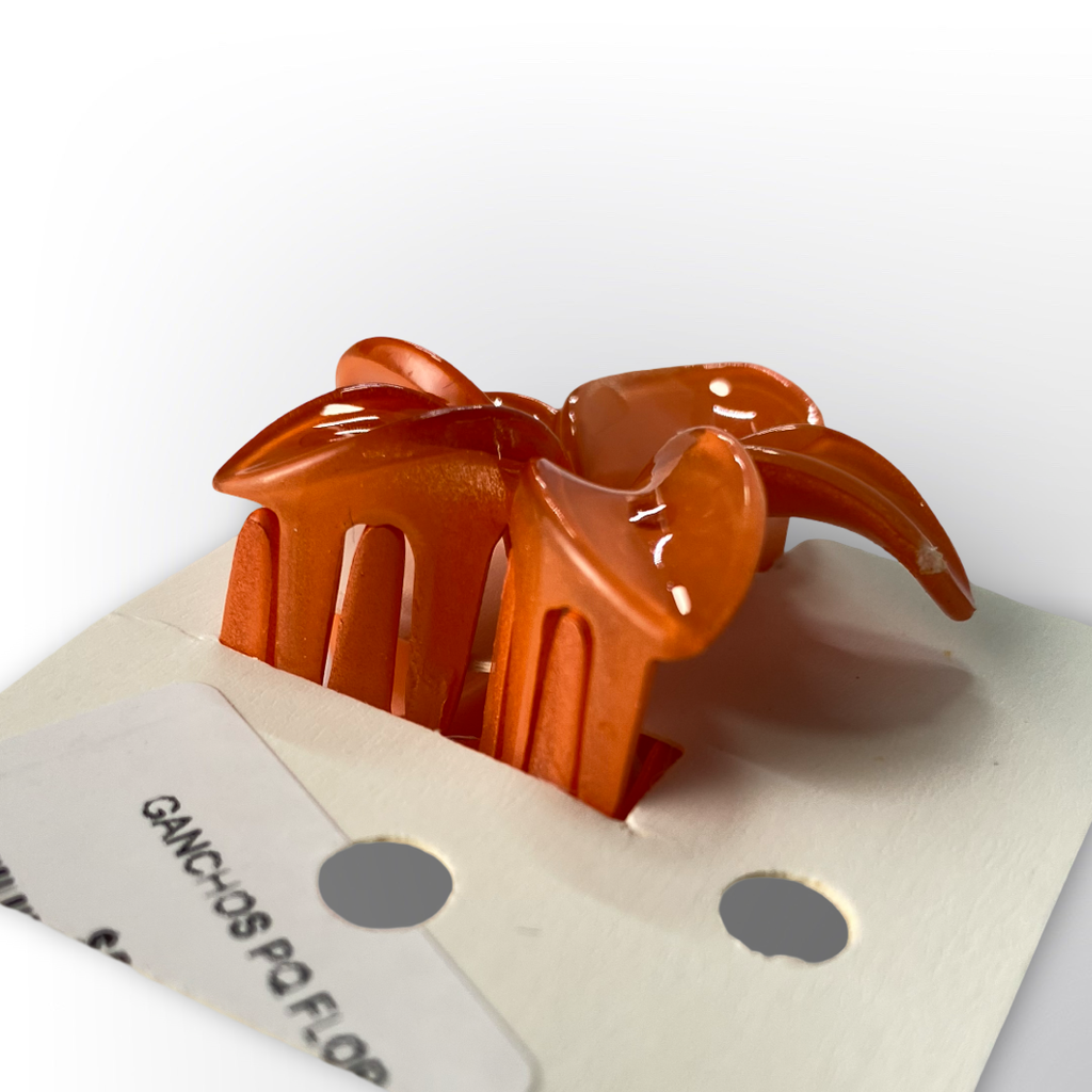 Pinza Mini Caimán Flor de Plumeria Acrílico Brillante (Surtido)