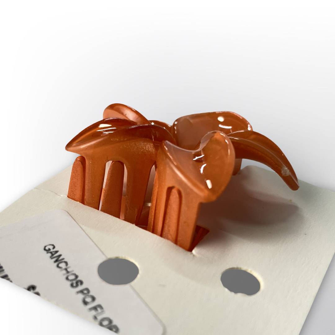 Pinza Mini Caimán Flor de Plumeria Acrílico Brillante (Surtido)