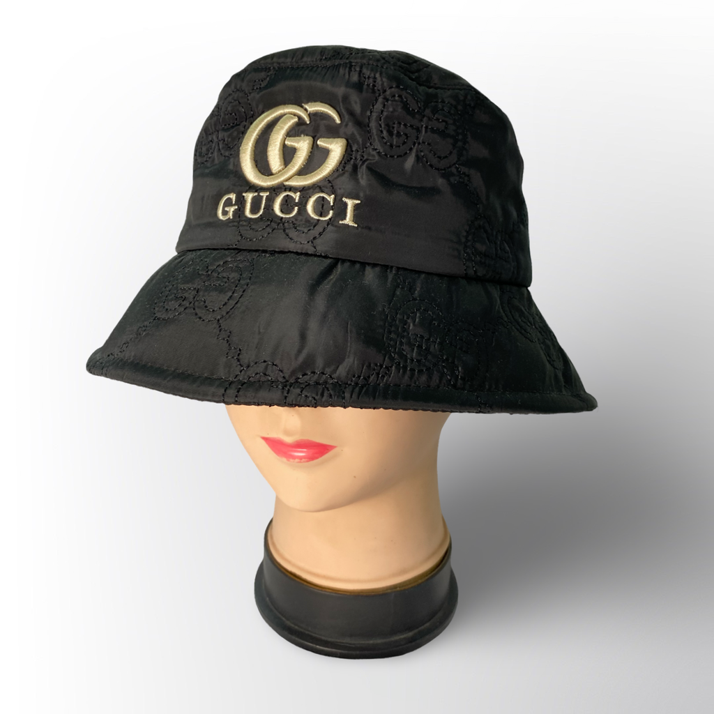 Sombrero Bucket Hat Unisex 🖤🤍 – Disponible en negro y beige.