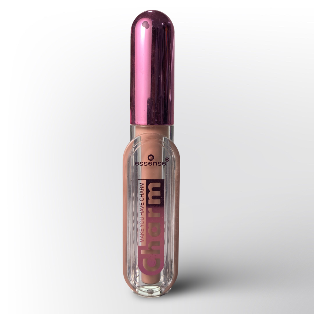 Labial Líquido Essense Charm – Larga Duración y Acabado Mate