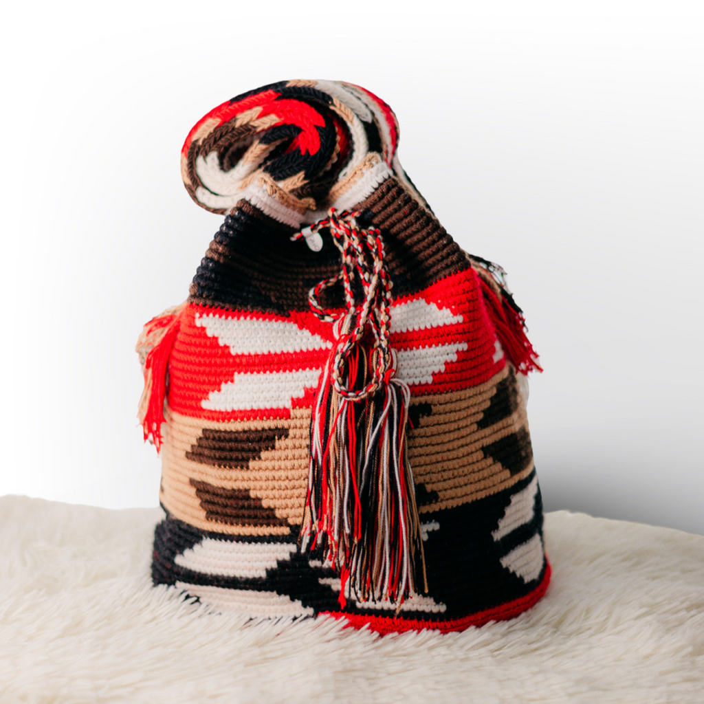 Mochilas Wayú con Variación de Colores y Estilos