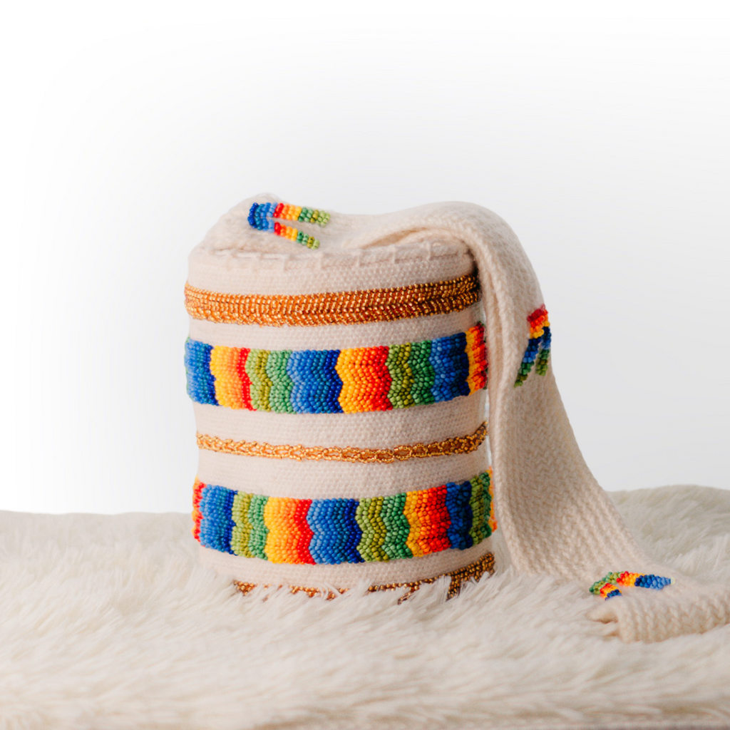 Mochila en Material Lana de Ovejo y Mostasilla Fina