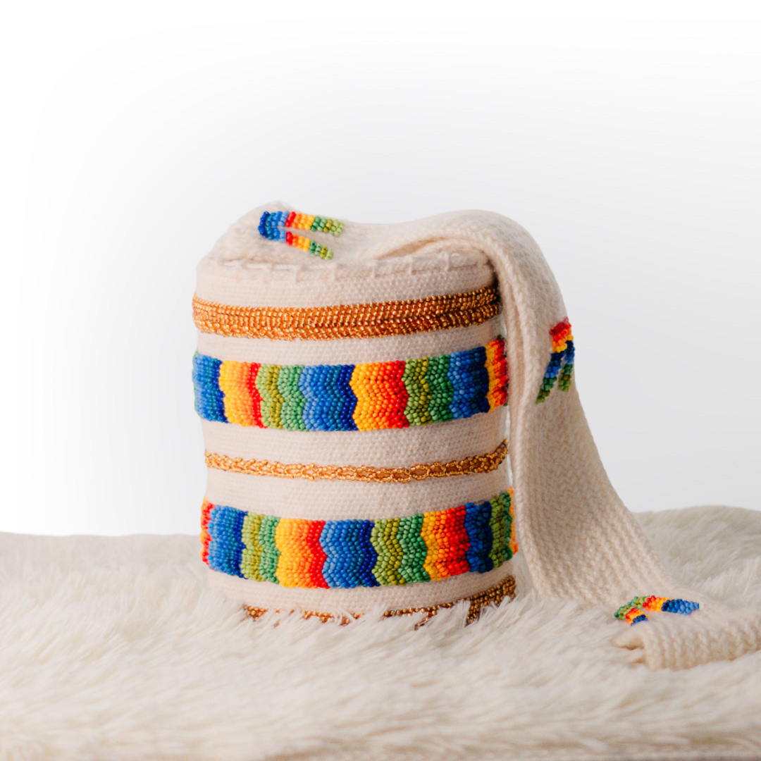 Mochila en Material Lana de Ovejo y Mostasilla Fina