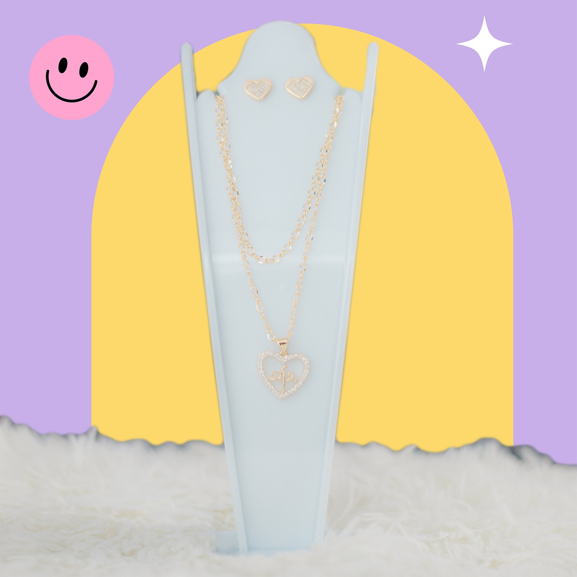 Set de Collar y Aretes con Dije de “Fe” en Corazón – Baño de Rodio y Brillantes