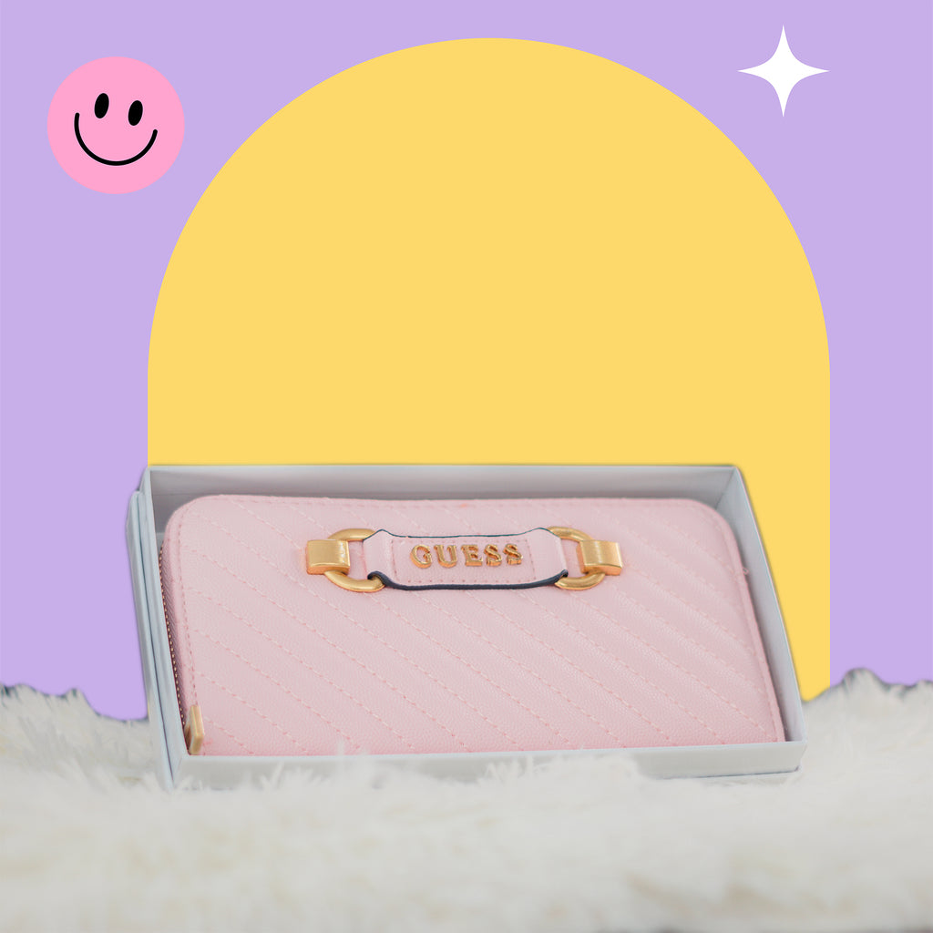 Cartera de Mano con Detalles Dorados – Diseño Elegante y Compacto para Uso Diario